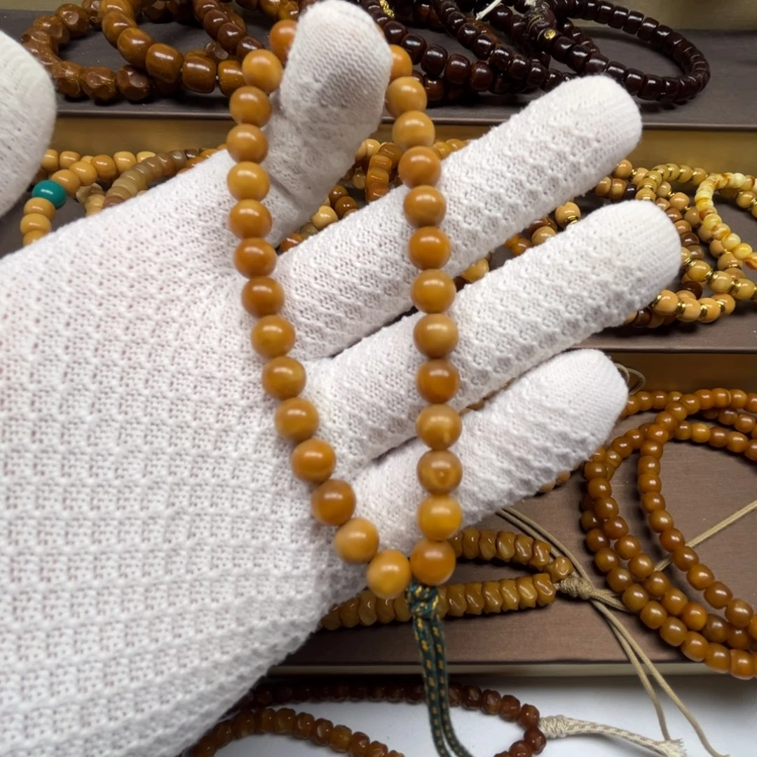 龙脊菩提吊坠龙脊菩提玉化圆珠8mm手持