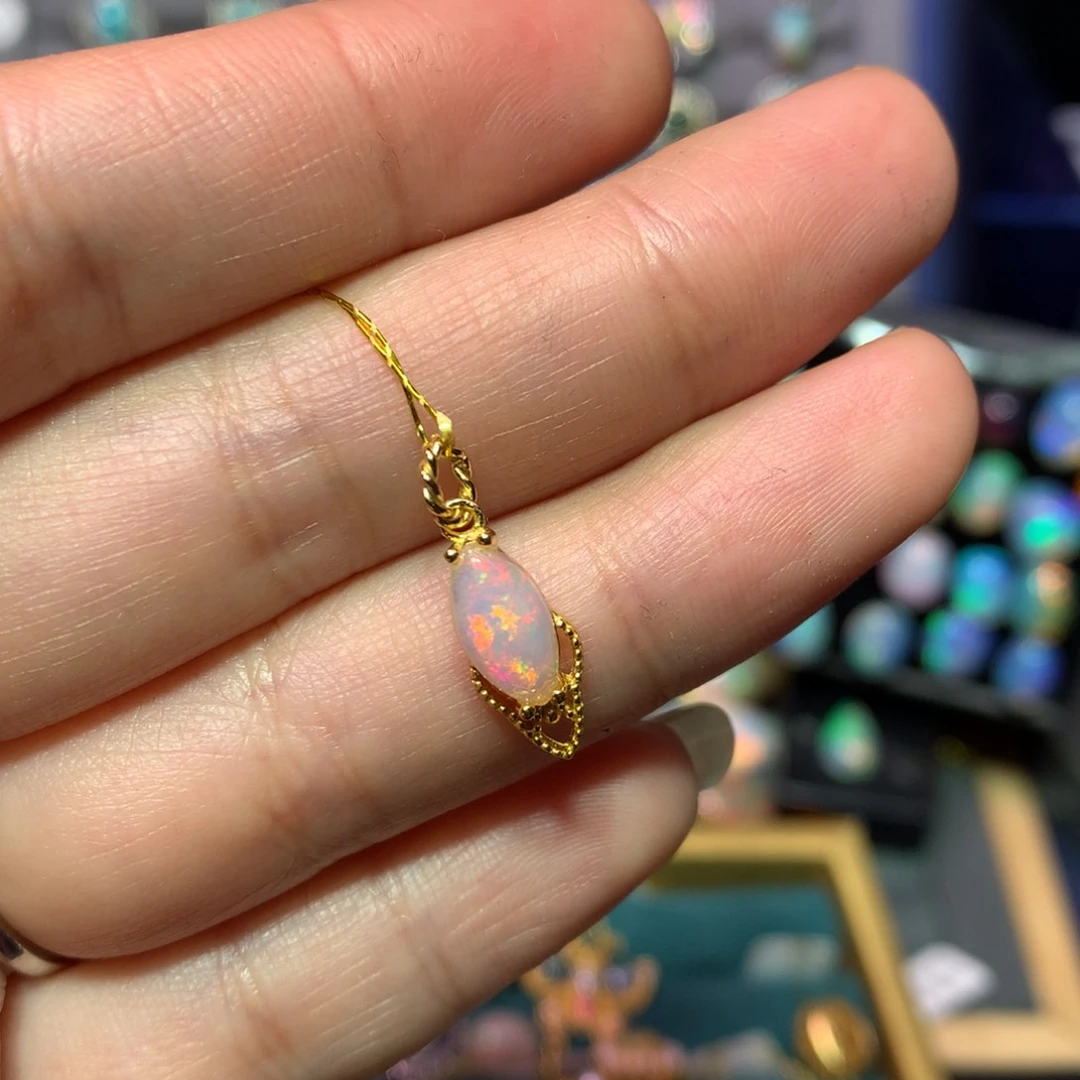 欧泊吊坠款式银S925镶嵌