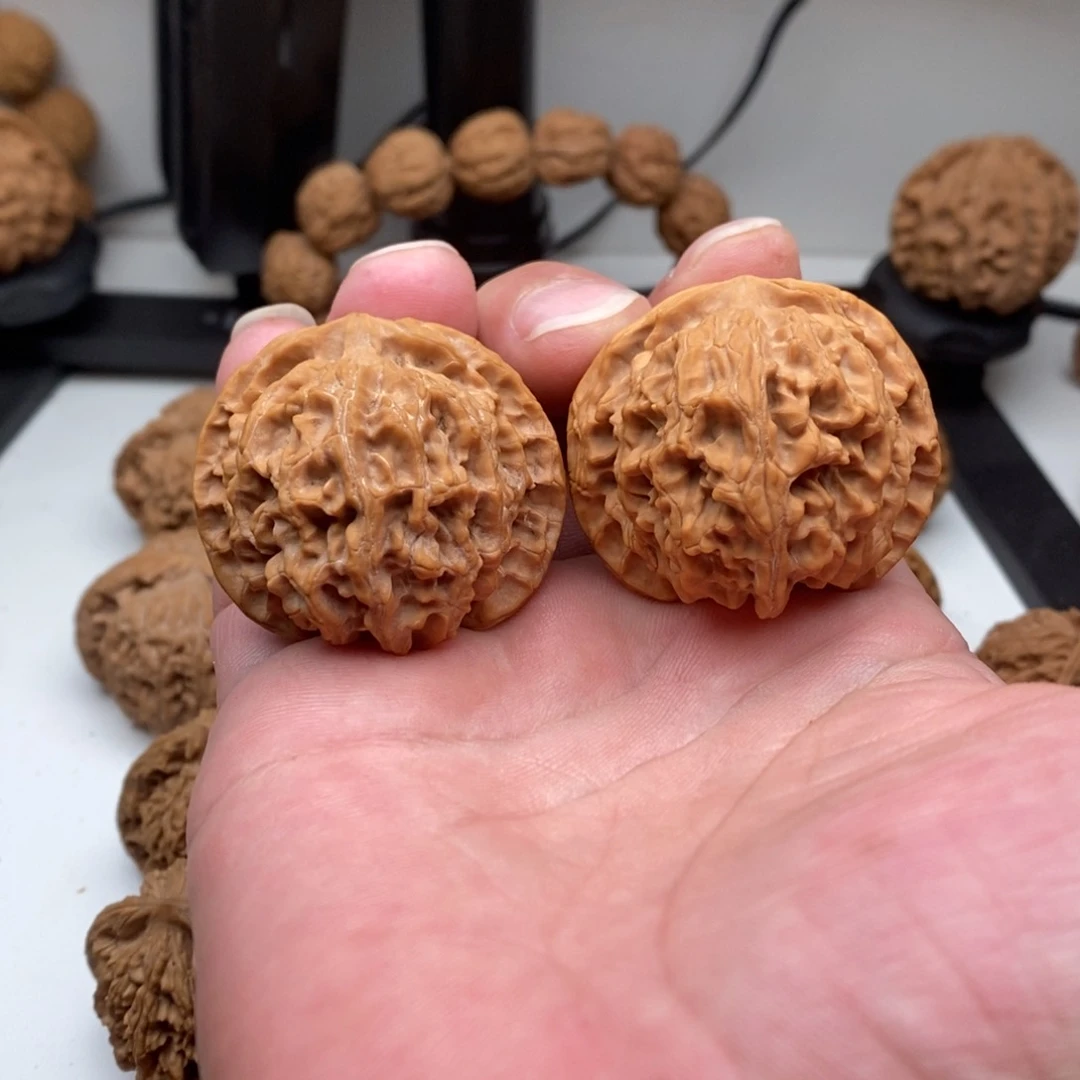 文玩核桃吊坠苹果园43