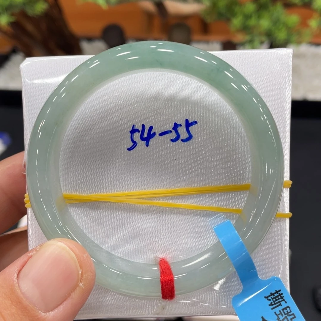 未镶嵌手镯翡翠翡翠