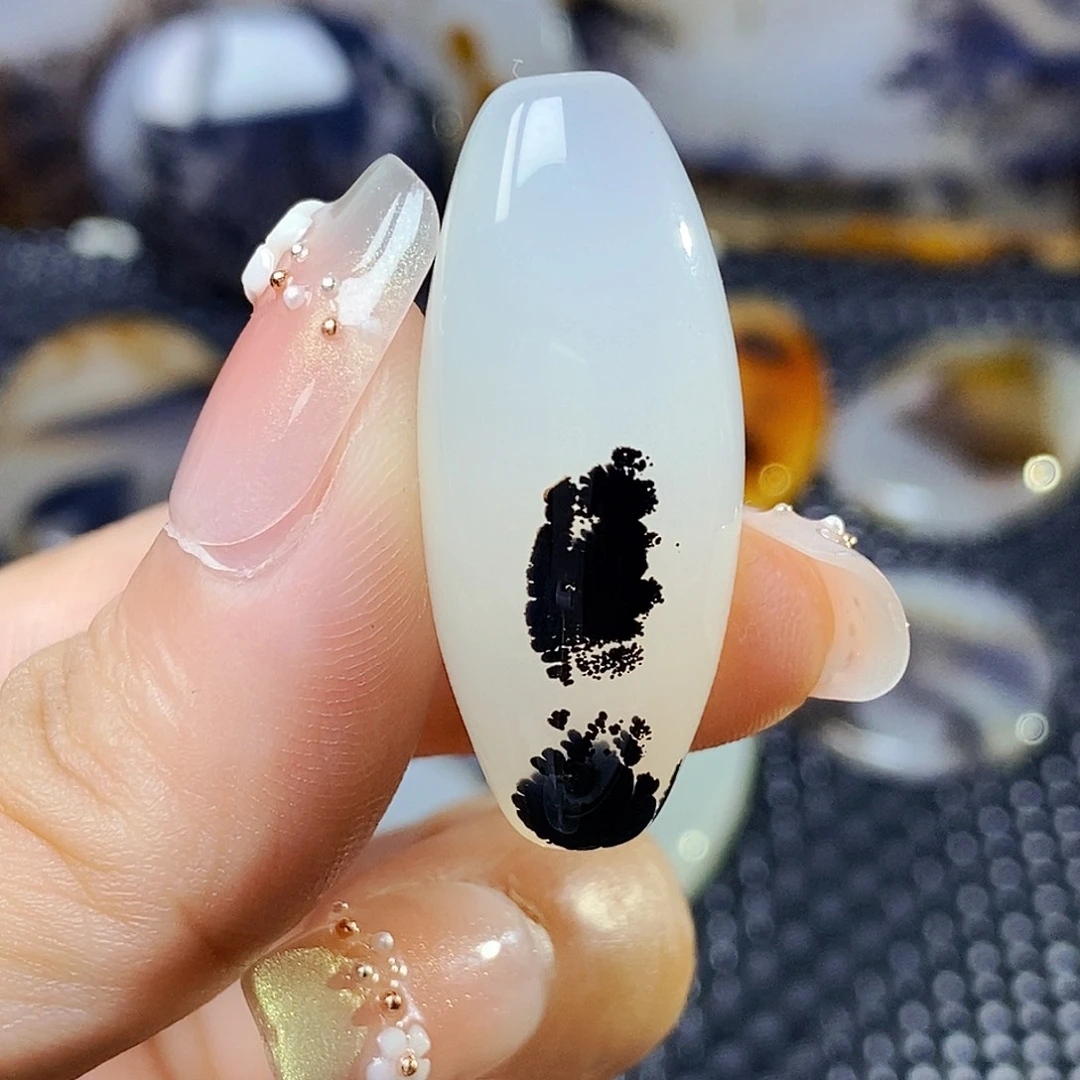 玛瑙/玉髓未镶嵌珠宝半成品
