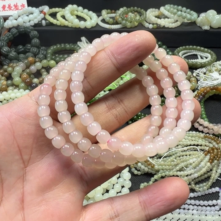 和田玉未镶嵌项链