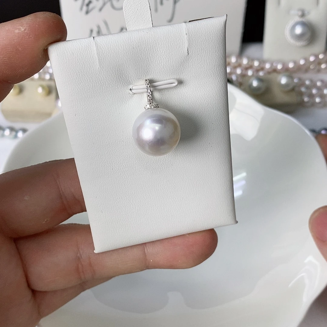 海水珍珠颈饰18K金镶嵌