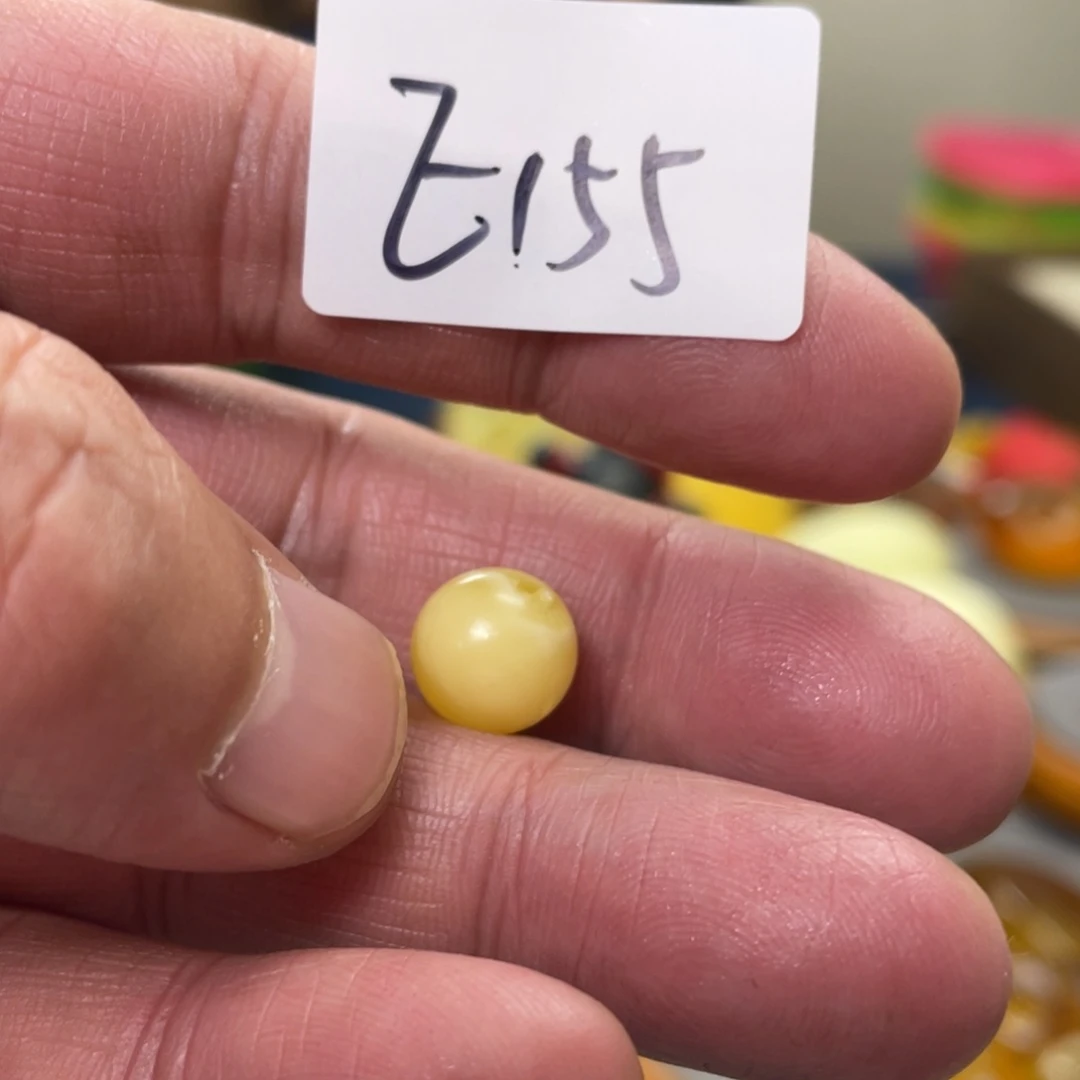 手链琥珀未镶嵌多样性发，发其中一件