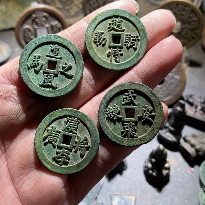 ‍***虞铜现代工艺品仿制品