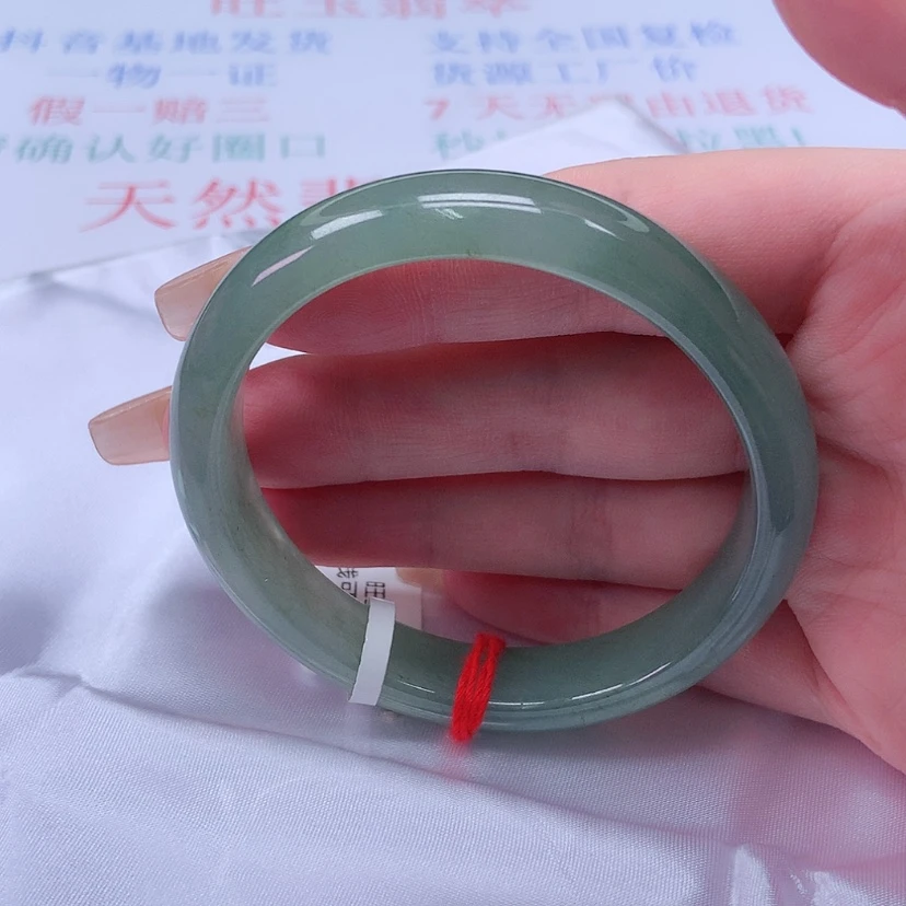 【闪购商品】翡翠手镯未镶嵌✎****沱56