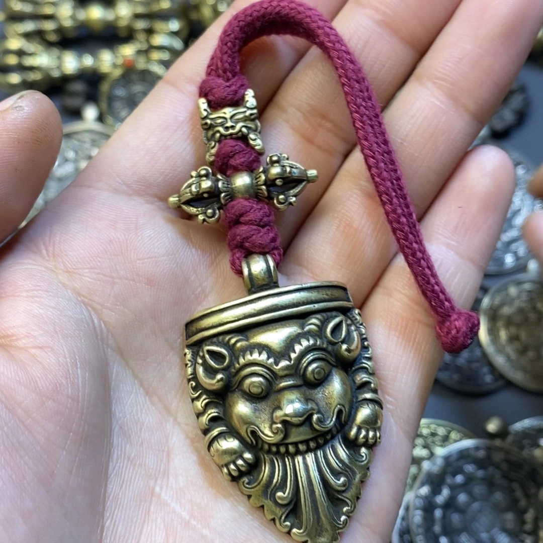 藏式支巴扎搭配挂件