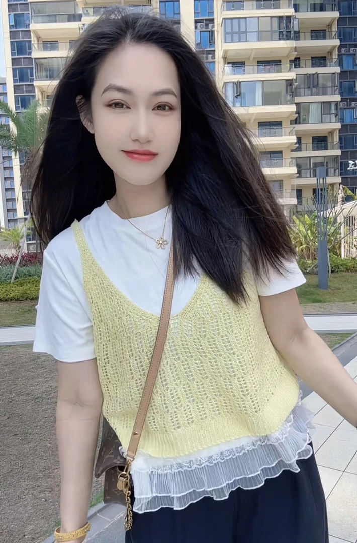938 两件套~韩系氛围感镂空针织背心+花边T恤女春夏叠穿短款上衣