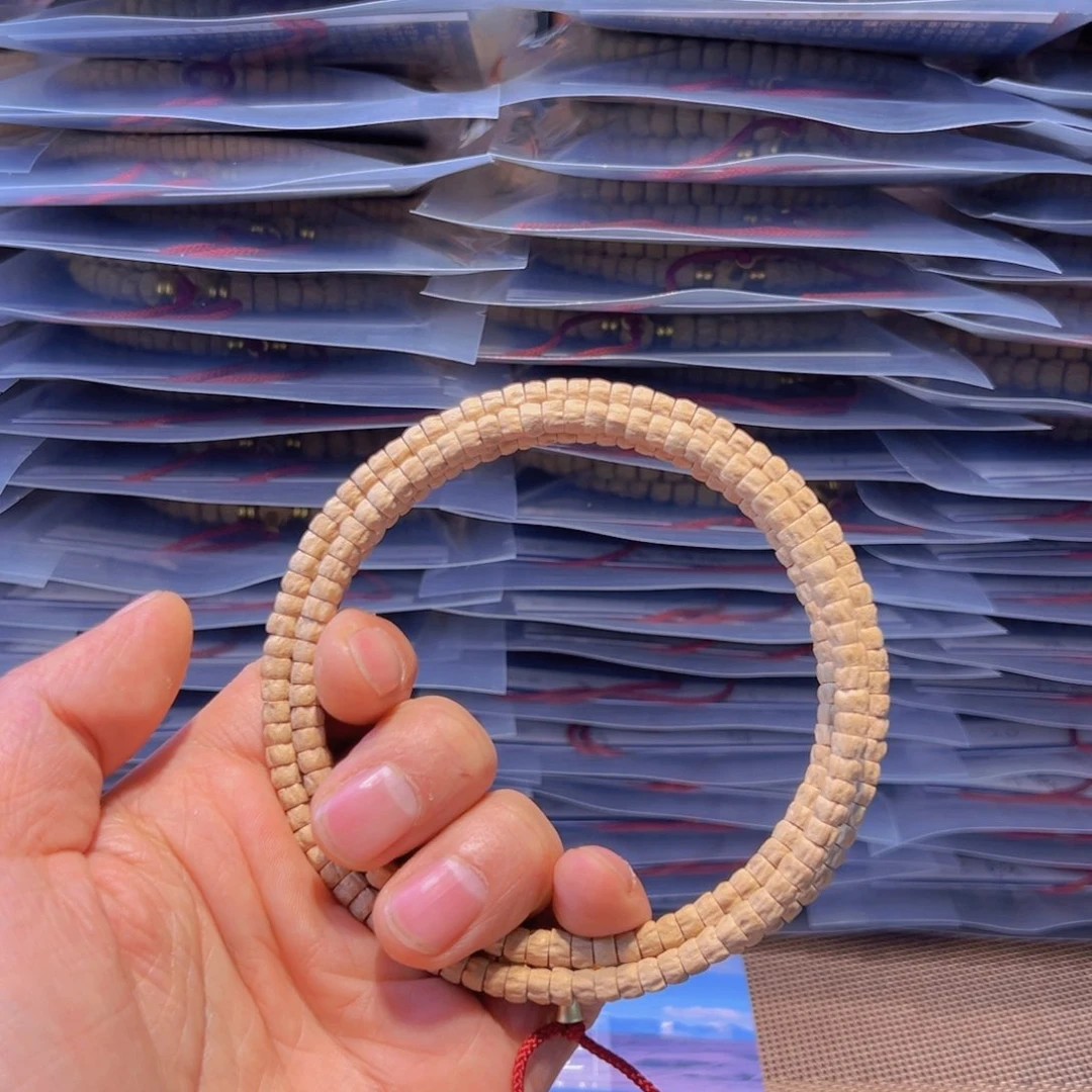 柏香籽/百香籽吊坠D****l