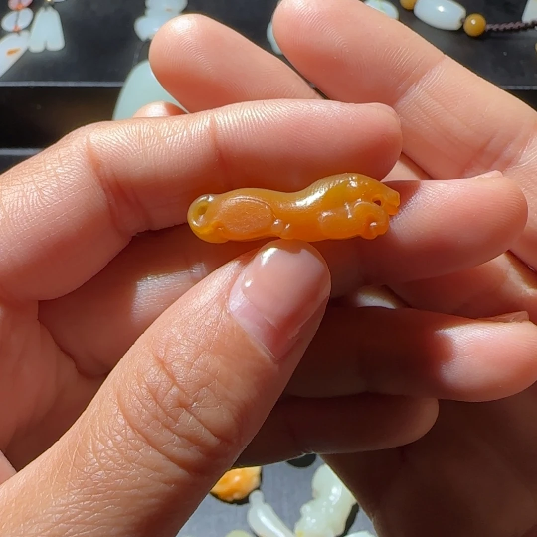 和田玉颈饰未镶嵌小*