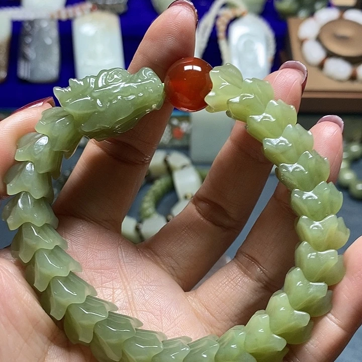 和田玉未镶嵌手链