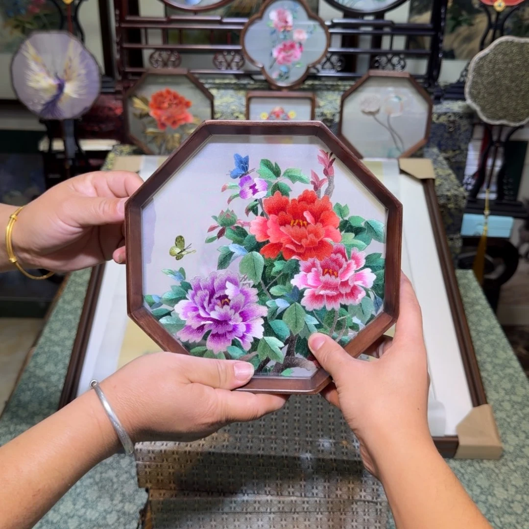 刺绣手工苏绣工艺制作技艺精湛