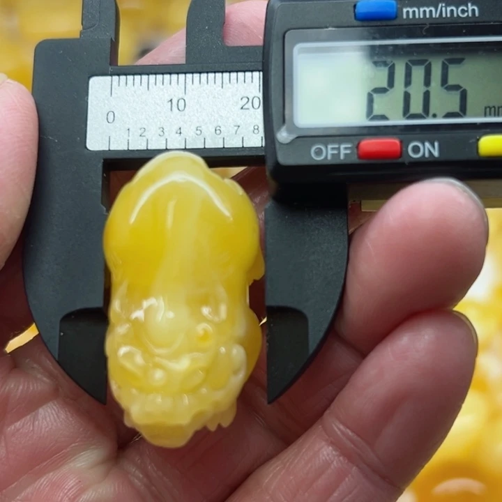 琥珀（矿物珀）裸石未镶嵌
