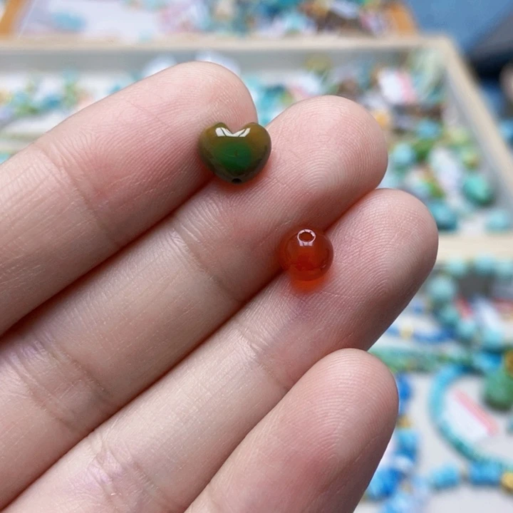 南红玛瑙未镶嵌挂件54