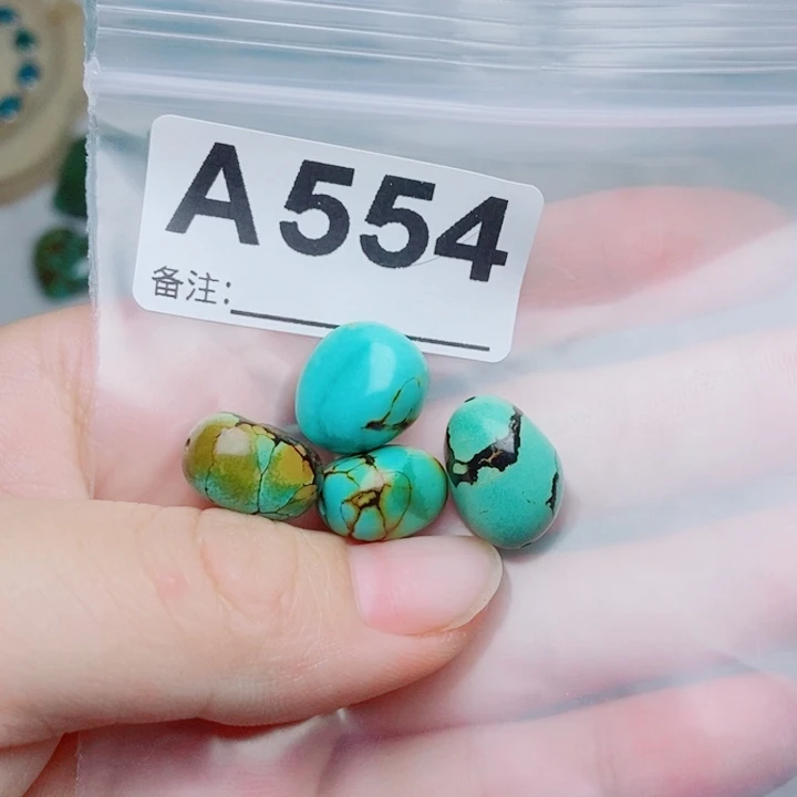 弹***娃南红玛瑙未镶嵌珠宝奇石