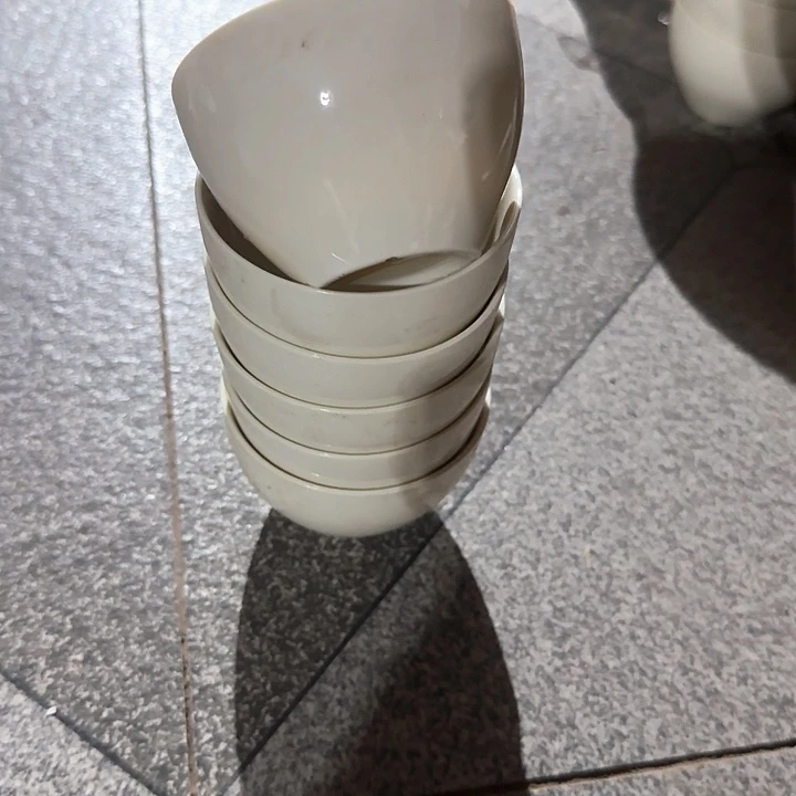 瓷片陶瓷盘子碗啥都有口径8高度5.5