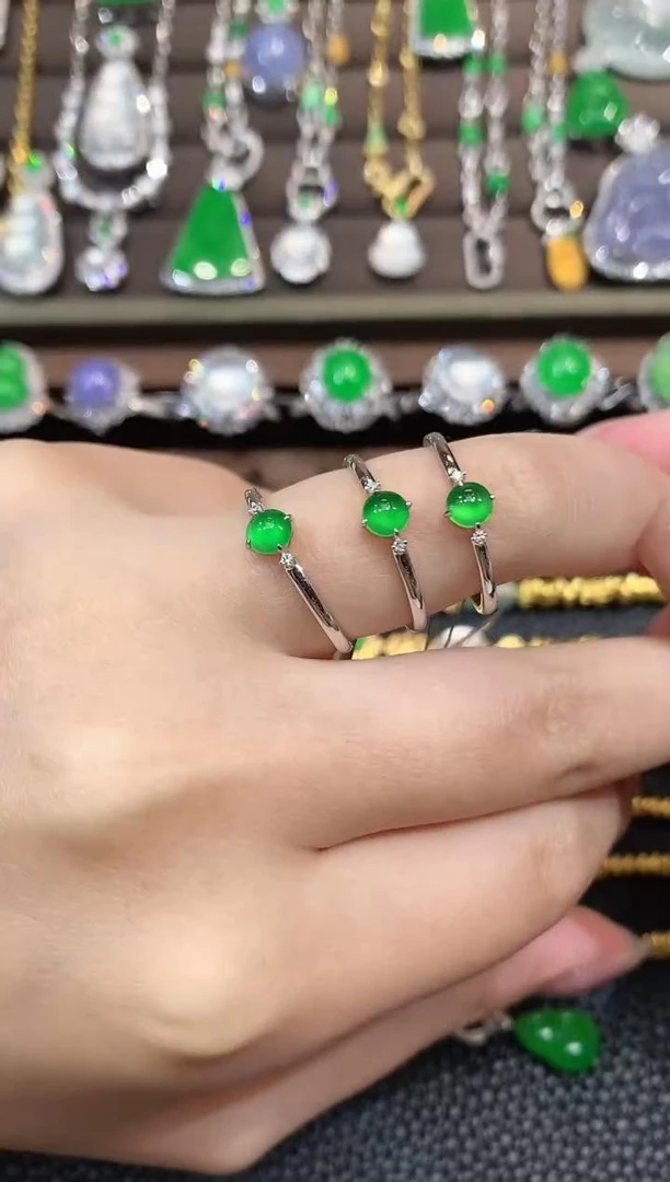 【云中意】 18K金镶嵌戒指翡翠- 多样性发货一件-lhy