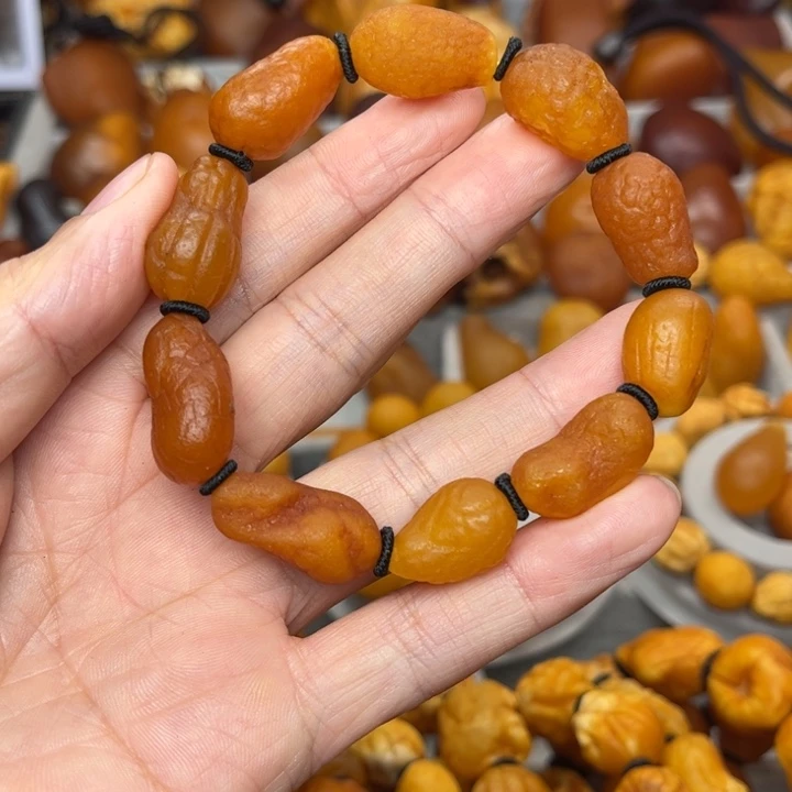 琥珀未镶嵌裸石天然蜜蜡手串