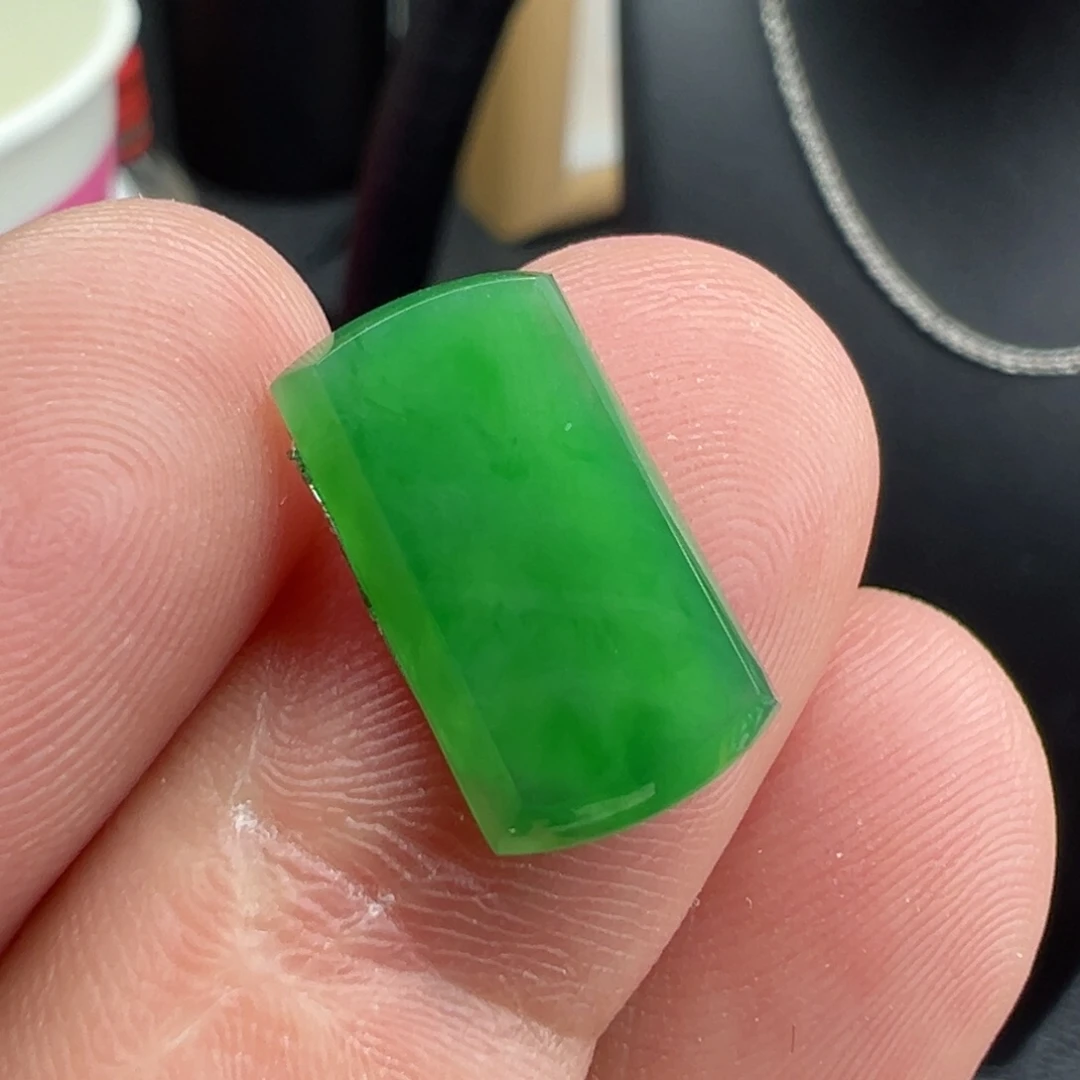 翡翠未镶嵌颈饰马鞍15.8