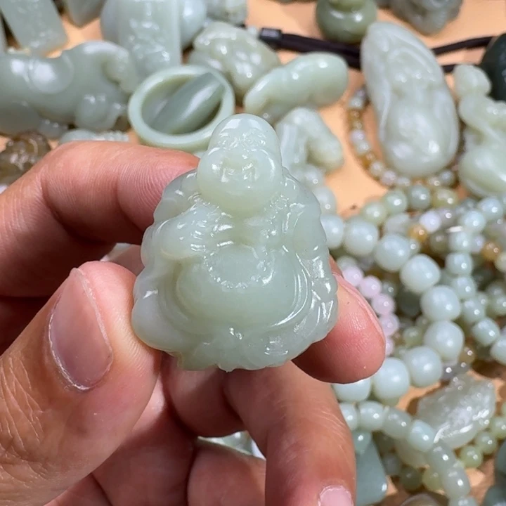 和田玉未镶嵌吊坠(不含链)