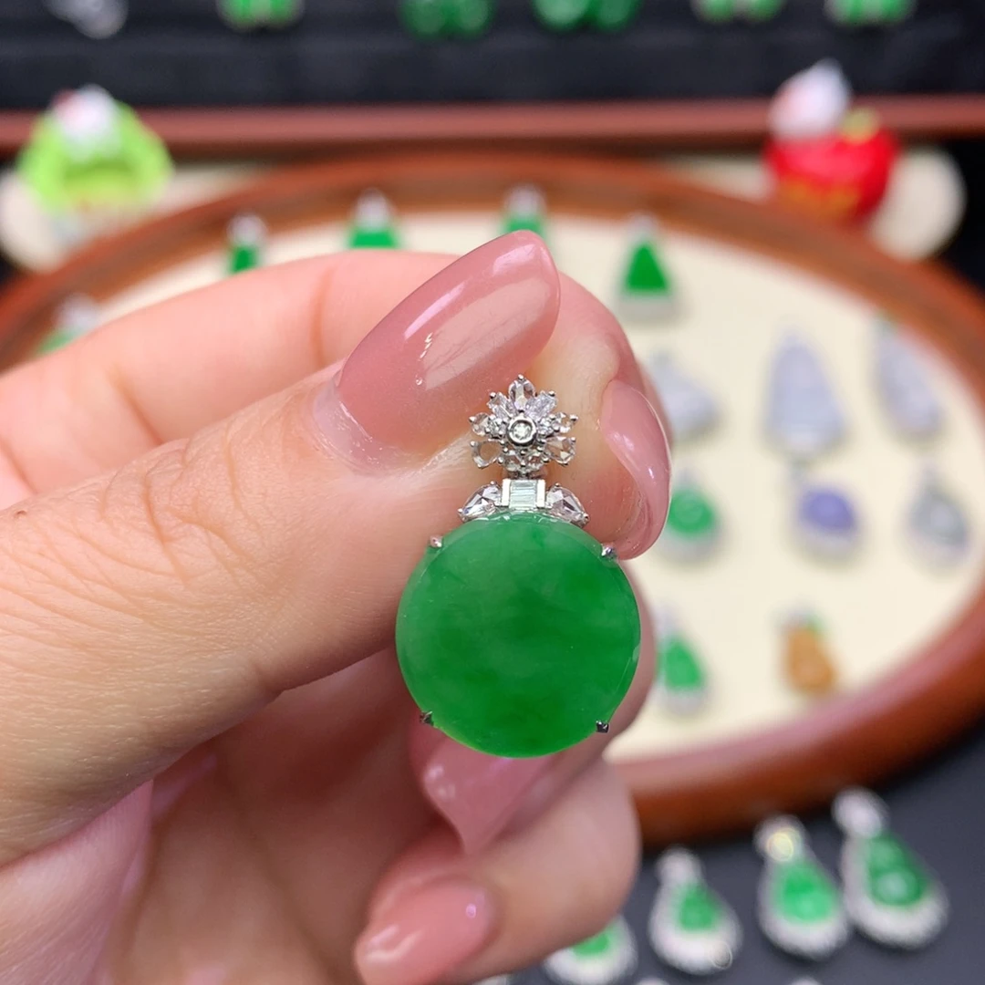 翡翠18K金镶嵌吊坠(不含链)