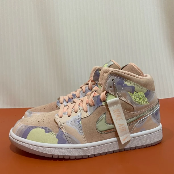 40.5码 AJ1云朵 有原盒 全新未使用