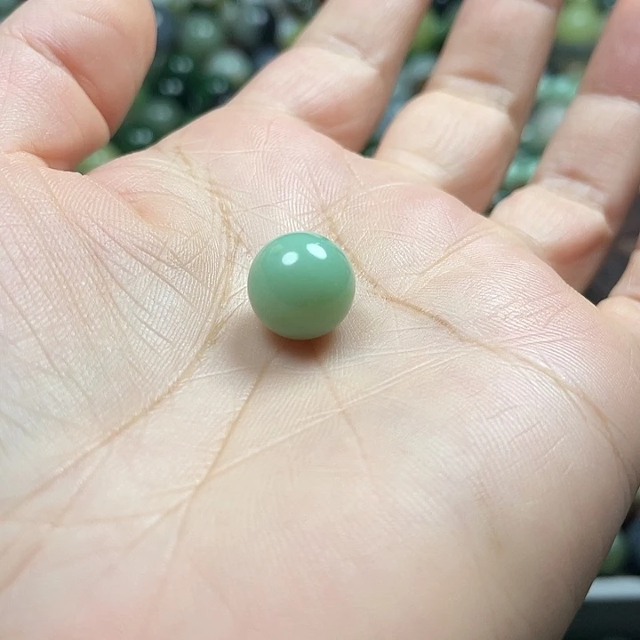 颈饰未镶嵌和田玉清*