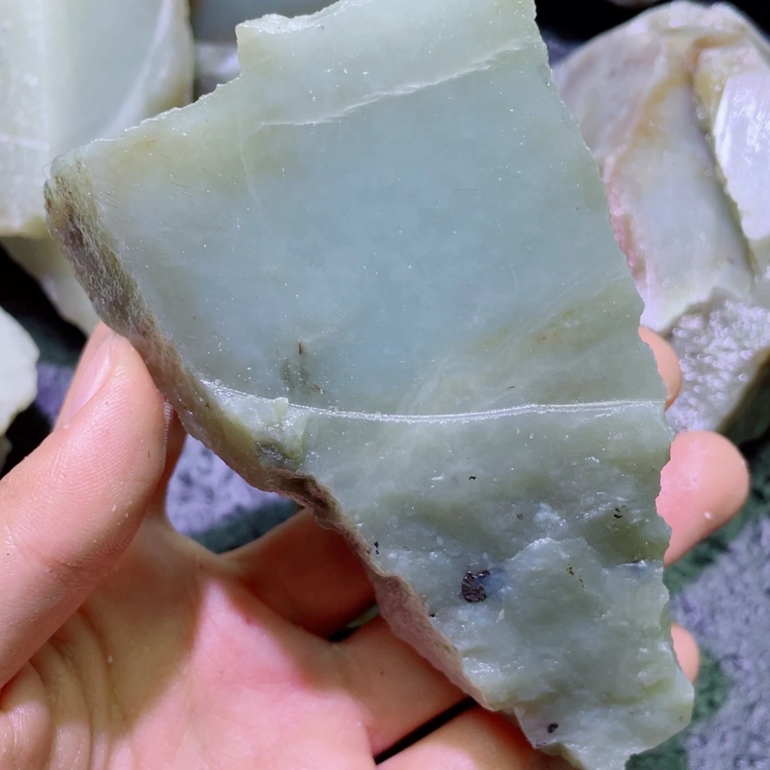 和田玉未镶嵌珠宝半成品