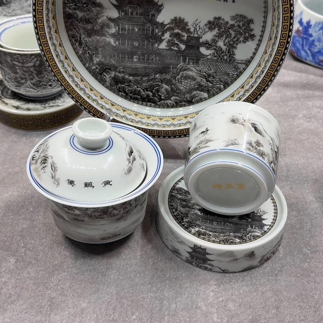 景德镇市和上海浦东新