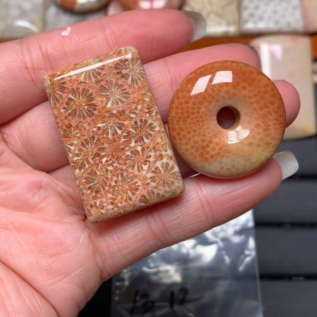 容***容硅化玉未镶嵌吊坠无事牌手排平安扣