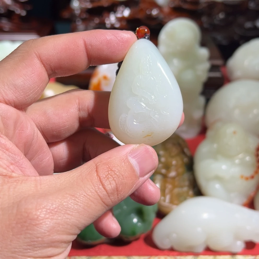 和田玉未镶嵌挂件