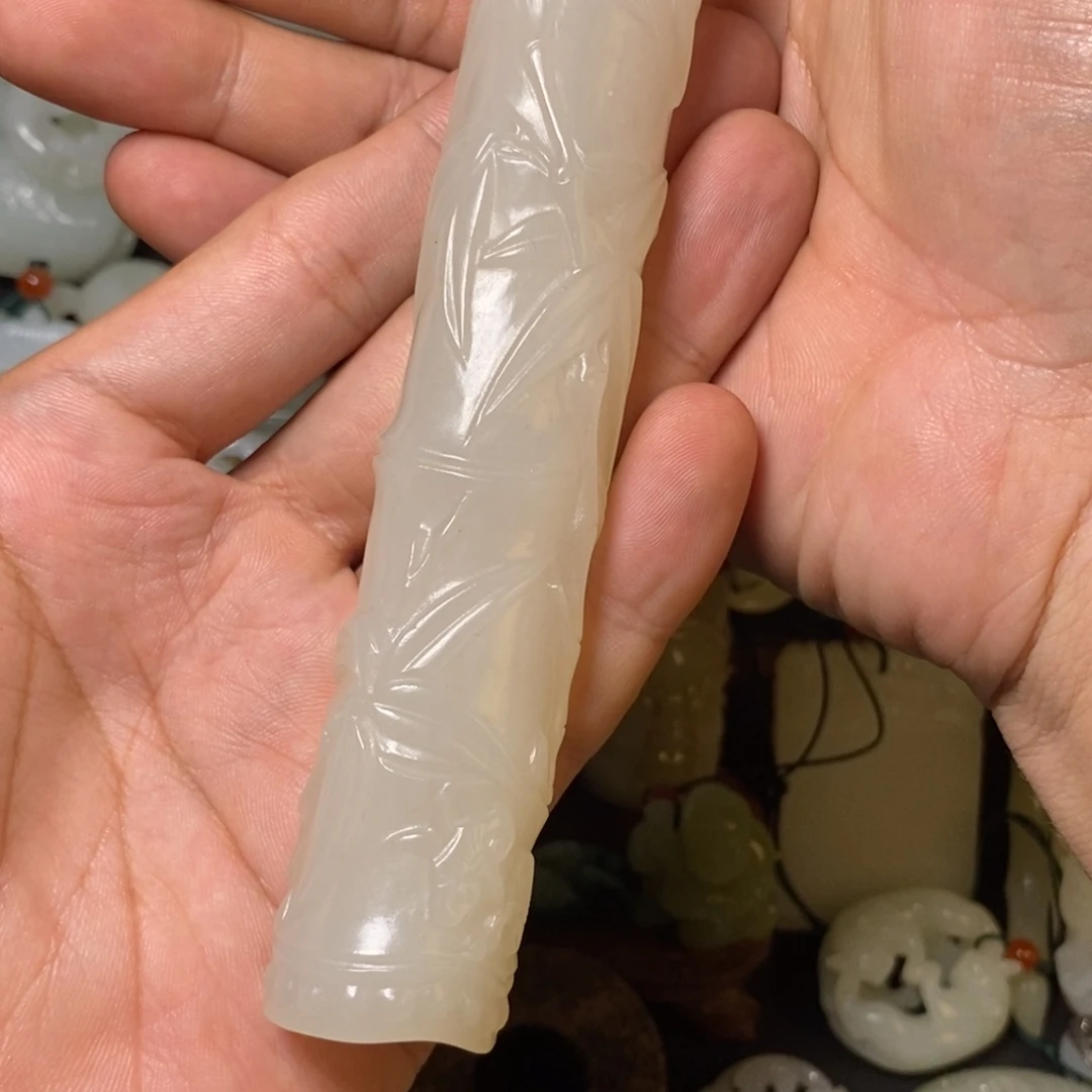 颈饰未镶嵌和田玉远**安
