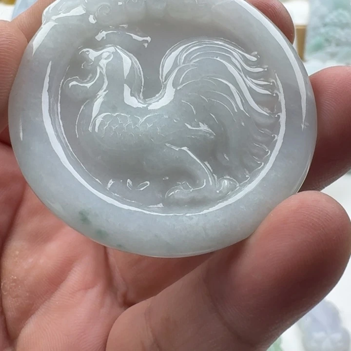 翡翠未镶嵌颈饰天然缅甸A货翡翠