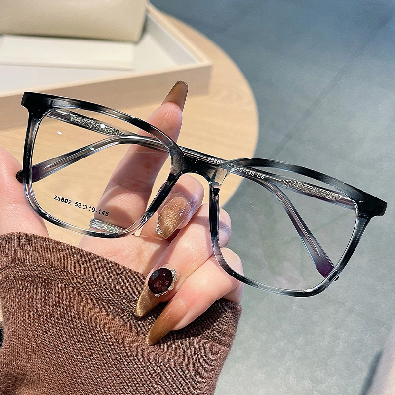 2025新款眼镜简约休闲方框男女眼镜架遮脸显白显瘦可配近视片