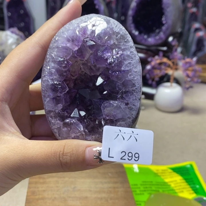咖***豆未镶嵌大型摆件（非配饰）紫晶摆件
