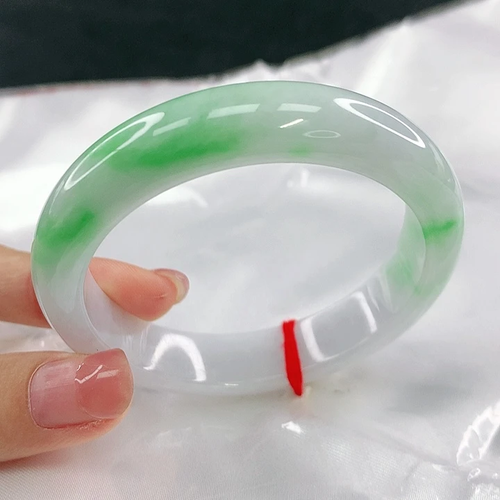 翡翠未镶嵌手镯圈53，58092