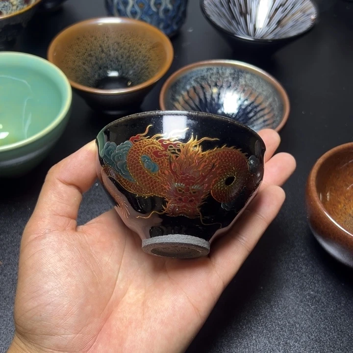 茶盏小老弟（手握主人杯）