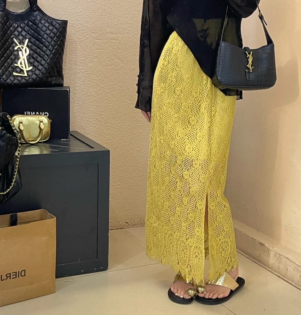 欧货夏季新款高级感蕾丝半身裙后开叉洋气显瘦百搭气质轻奢复古