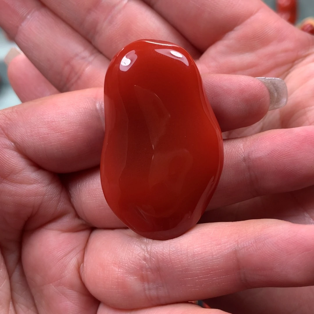 未镶嵌吊坠南红玛瑙