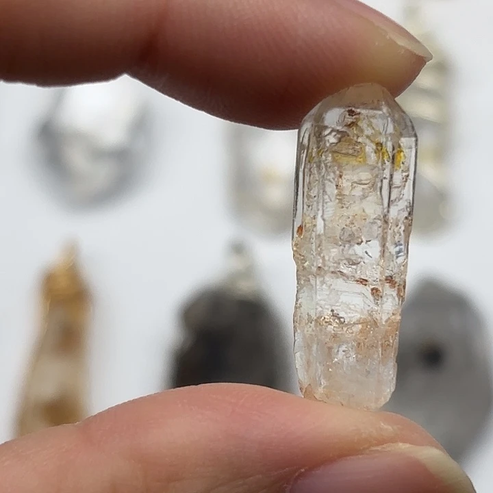 颈饰未镶嵌水晶巴基斯坦油胆闪灵钻27mm+