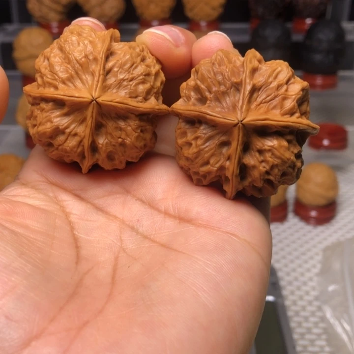 文玩核桃把件14玉牡丹