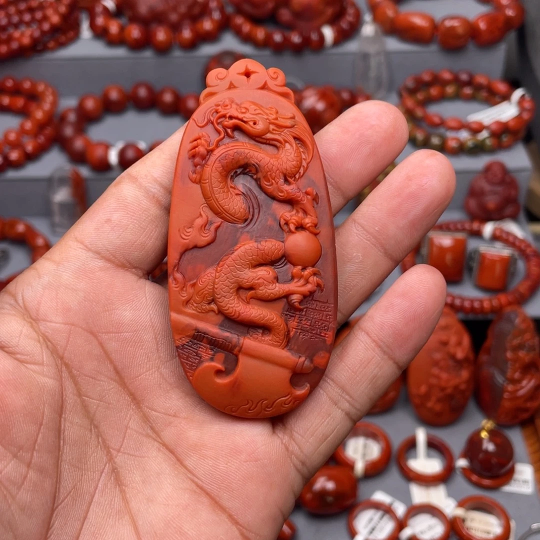 @****南红玛瑙未镶嵌珠宝奇石吊坠