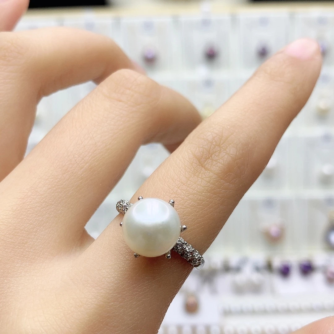 淡水珍珠合金颈饰