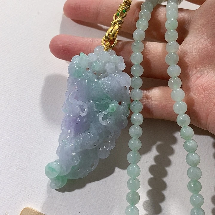 翡翠未镶嵌颈饰翡翠吊坠