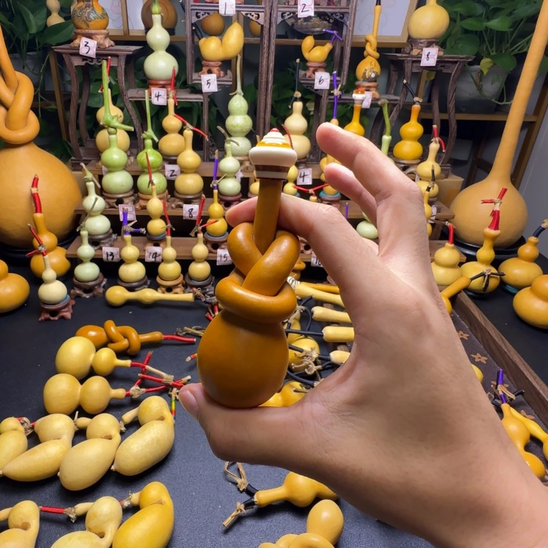 徒****八宝葫芦八宝葫芦