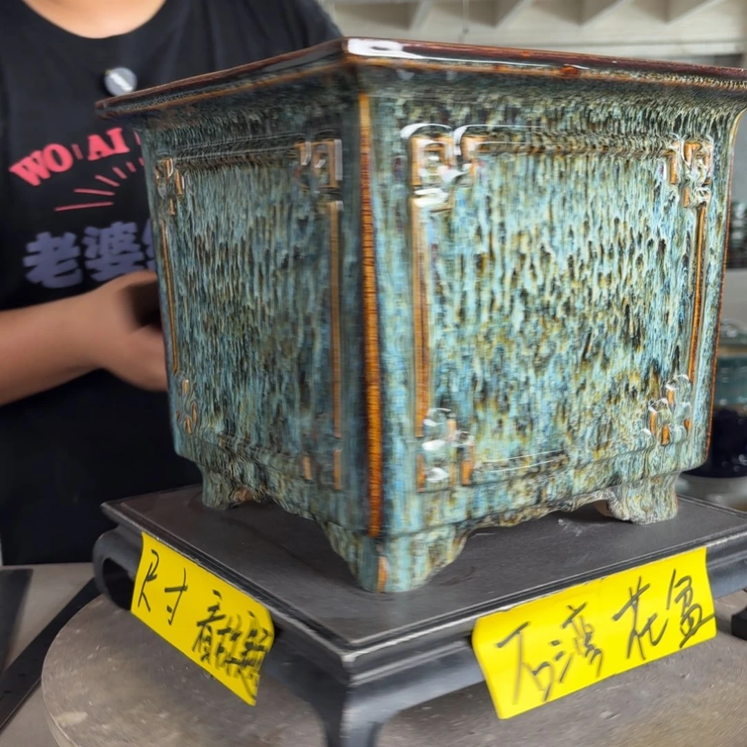 。一风堂石湾花盆 内23*22