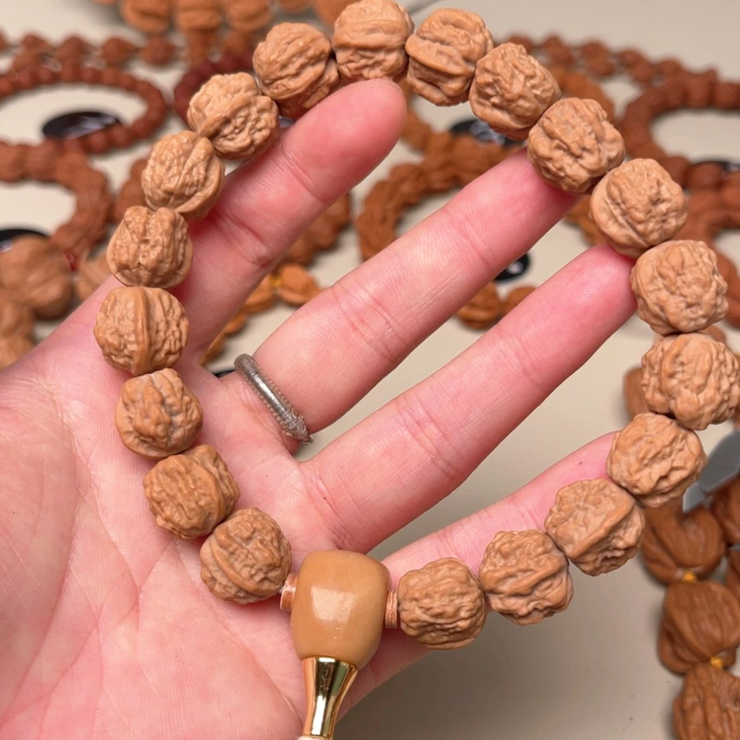 吊坠文玩核桃?蛤蟆