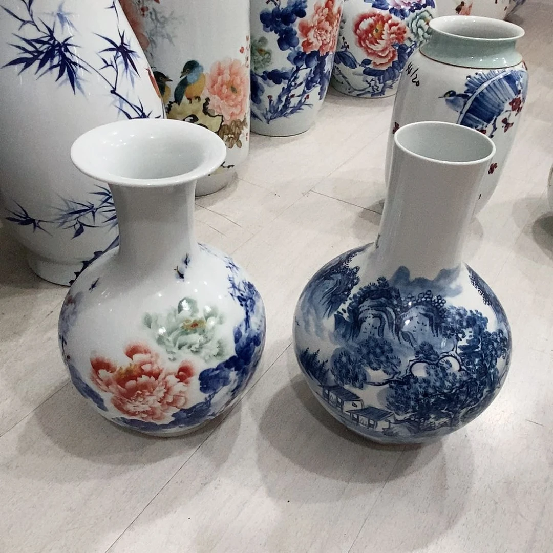 小***何摆件景德镇陶瓷青花赏瓶