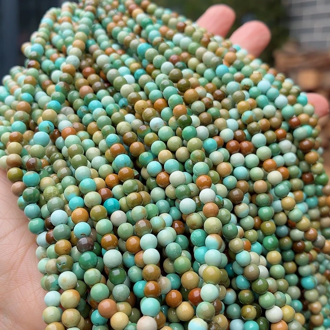 未镶嵌绿松石珠宝奇石