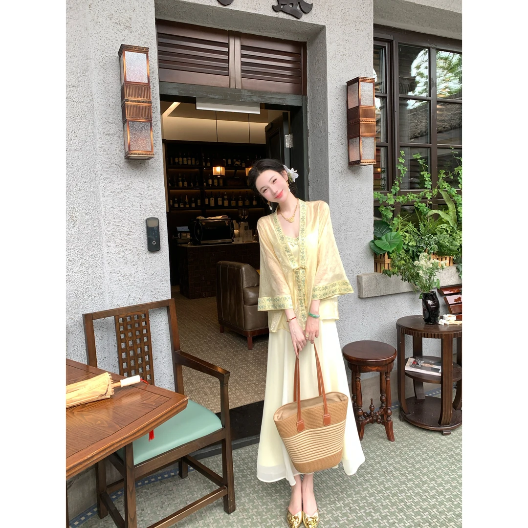 【雅乔定制】萱-色逢春 新中式刺绣雪纺吊带连衣裙DYYY-25035874